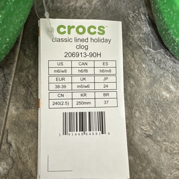 Crocs Classic Lined Holiday Clog Christmas Elf Fur Clogs Men's 6 Women's 8 NWT - Picture 7 of 8